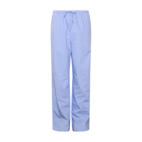 Samira-Hose