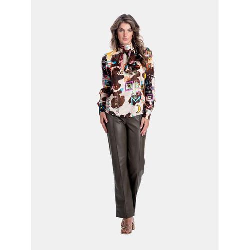 Mucho Gusto Blouse vinci met koeienprint en graffiti illustraties