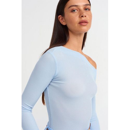 Slim Fit Asymmetrische Cut-Out Bluse