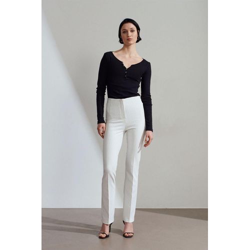 Hoge taille gestreepte geplooide flarebroek
