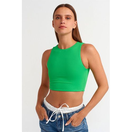 Eng anliegendes Crop-Top