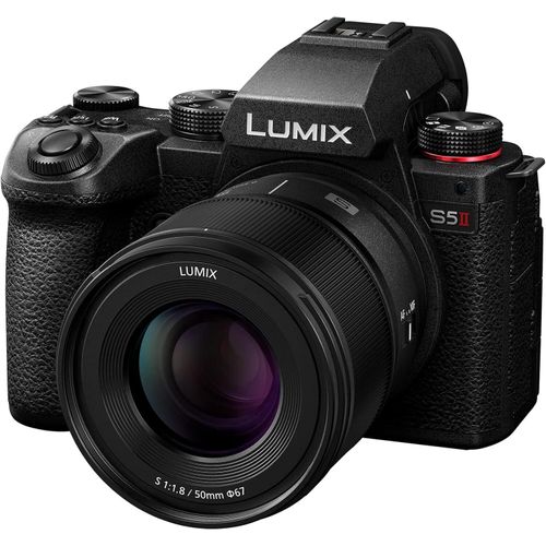 Spiegellose Vollformatkamera, mit 50-mm-F1,8-Objektiv, 4K 60p und 6K 30p, Flip-Screen, WLAN, Hybrid-Phasen-AF mit 779 Messfeldern, Active IS