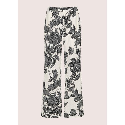 Chinos MADELEINE "Druckhose Baumwollhose mit floralem Print", Damen, Gr. 20, N + K Gr, schwarz (schwarz, weiß), Obermaterial: 100% Baumwolle CO., Modern, weit, Hosen, Baumwoll-Druckhose mit Madeirastickerei