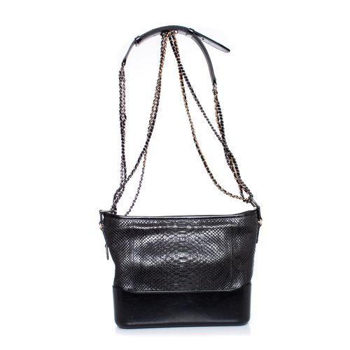 Chanel Medium Gabrielle python tas