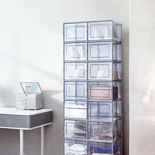 SONGMICS Kunststoff-Schuhkartons, Set mit 18 Aufbewahrungsorganisatoren, faltbarer und stapelbarer Kunststoff-Schuhkarton für Sneakers bis Größe 46, transparent und schwarz LSP007B18