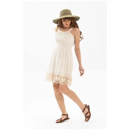 Mouwloze gebreide mini-zomerjurk van Şile-stof in crèmekleur.