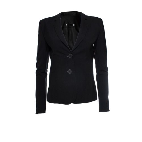 Theyskens theorie, Zwarte blazer