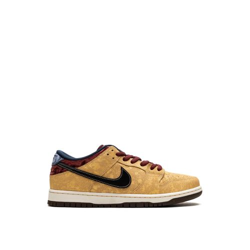 SB Dunk Low Pro 'City of Cinema' sneakers