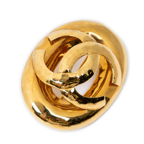 CC Oval Brooch Broche