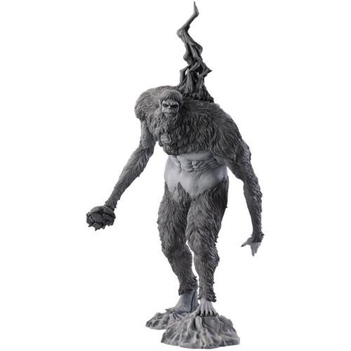 Bandai Attack On Titan Beast Titan Figur One Size