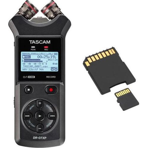 Tascam Audio-Recorder DR-07XP mit SD-Karte