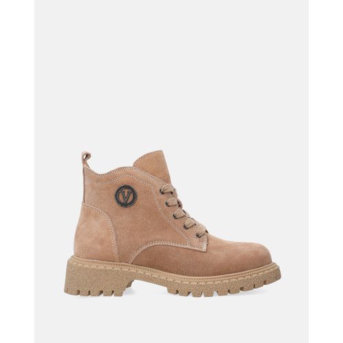 Beige Wildleder-Ankle-Boots Beige Wildleder-Ankle-Boots 40