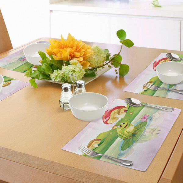 Tovagliette Abakuhaus, Illustrazione Di Una Graziosa Rana Su Una Ninfea Con Funghi Sullo Sfondo Di Un Lago Naturale, Tiscjdeco In Tessuto Resistente Al Lavaggio Per La Sala Da Pranzo E La Cucina, Multicolore-image
