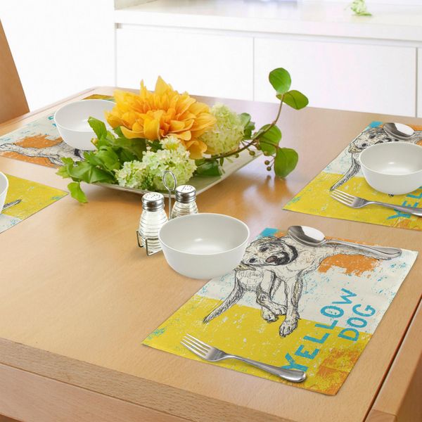 Abakuhaus Tovagliette Gialle, Illustrazione In Stile Sketch Di Cane Seduto Su Sfondo A Righe Con Effetto Invecchiato, Tiscjdeco In Tessuto Resistente Al Lavaggio Per Sala Da Pranzo E Cucina, Giallo Beige Blu-image