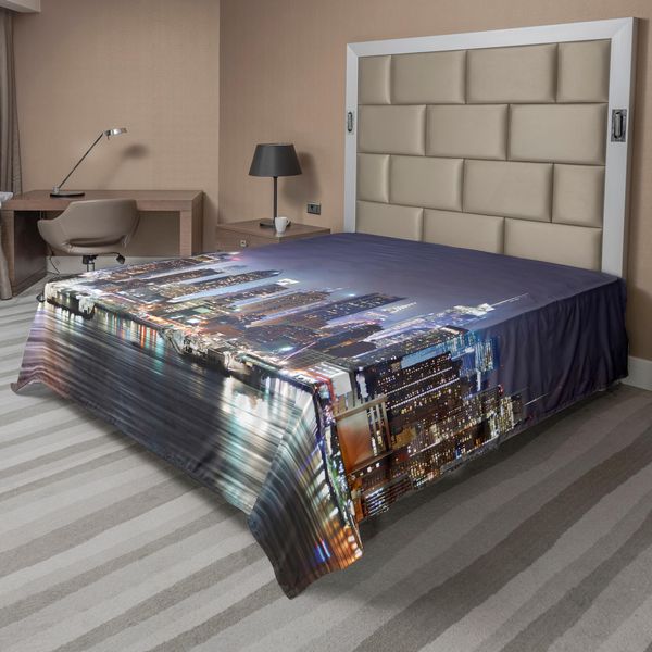 Abakuhaus New York Lenzuolo, Panorama Notturno Dello Skyline Di Manhattan Con Grattacieli Sul Fiume Tranquil River, Lenzuolo Morbido E Confortevole Per Un Letto Decorativo, 1 Pezzo, 244 Cm X 205 Cm, Blu E Arancione-image