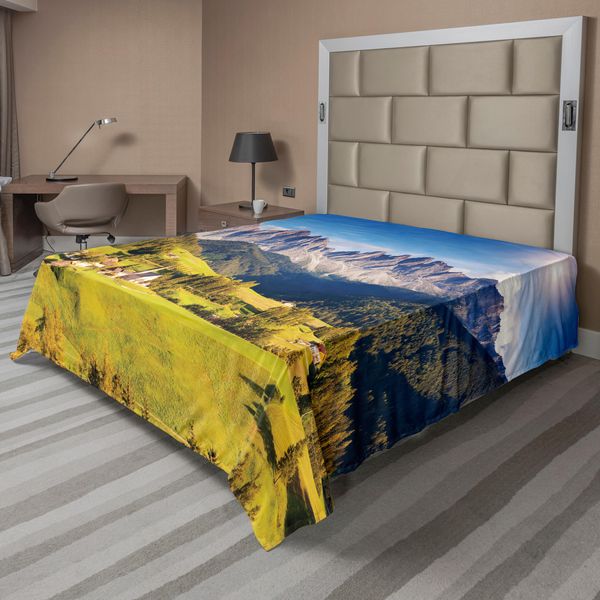Abakuhaus Lenzuolo Da Letto, Vista Del Villaggio Con Cime Montuose E Prato Artwork Delle Alpi Nord Europee, Lenzuolo Superiore Morbido E Confortevole Per Un Letto Decorativo 1 Pezzo 244 Cm X 205 Cm, Grigio E Verde-image