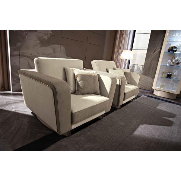 Poltrone Design Lusso Sedie Mobili Italiani Design Tessile Soggiorno Divano Nuovo-image