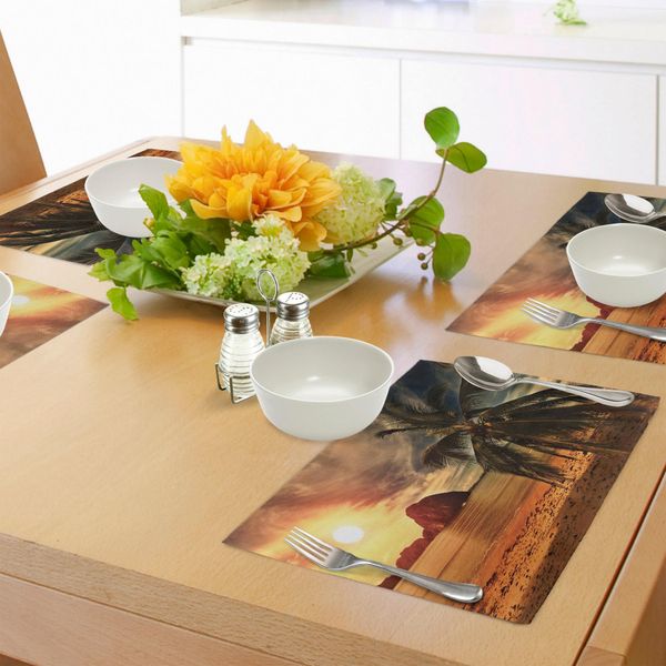 Tovagliette Abakuhaus Ocean, Havana Beach Sunny Tropen Berge Felsen Und Kokospalmen, Tiscjdeco In Tessuto Resistente Al Lavaggio Per La Sala Da Pranzo E La Cucina, Verde Scuro Marrone Chiaro Arancione-image