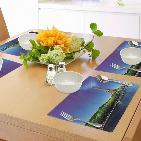 Tovagliette Abakuhaus Torre Eiffel, Senna Parigi Con Torre Eiffel, Alba, Alberi, Fiume, Panorama Naturale, Tiscjdeco In Tessuto Resistente Al Lavaggio Per Sala Da Pranzo E Cucina, Blu Navy, Crema, Verde-image