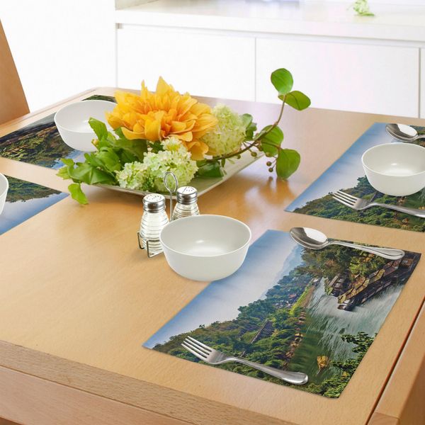 Tovagliette Asiatiche Abakuhaus, Stampa Paesaggio Tropicale Della Thailandia, Villaggio Lungo Il Fiume Kwai, Tiscjdeco In Tessuto Resistente Al Lavaggio Per Sala Da Pranzo E Cucina, Turchese-image