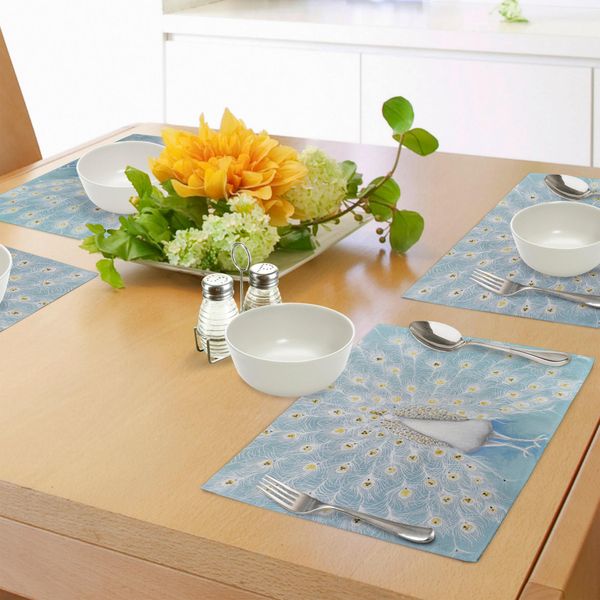 Tovagliette Abakuhaus Con Motivo Pavone, Motivo Pavone Su Sfondo Colorato, Stampa Grafica Elegante E Ricercata, Decorazione Da Tavola In Tessuto Resistente Al Lavaggio Per La Sala Da Pranzo E La Cucina, Azzurro E Giallo.-image