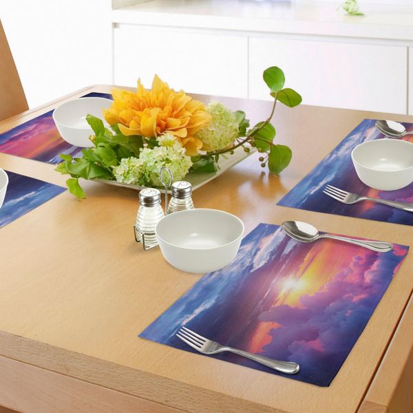 Abakuhaus Tovagliette Paesaggio, Stampa Con Tramonto, Cielo E Nuvole Dai Colori Vivaci E Ombre, Tiscjdeco In Tessuto Resistente Al Lavaggio Per Sala Da Pranzo E Cucina, Viola Giallo Blu-image