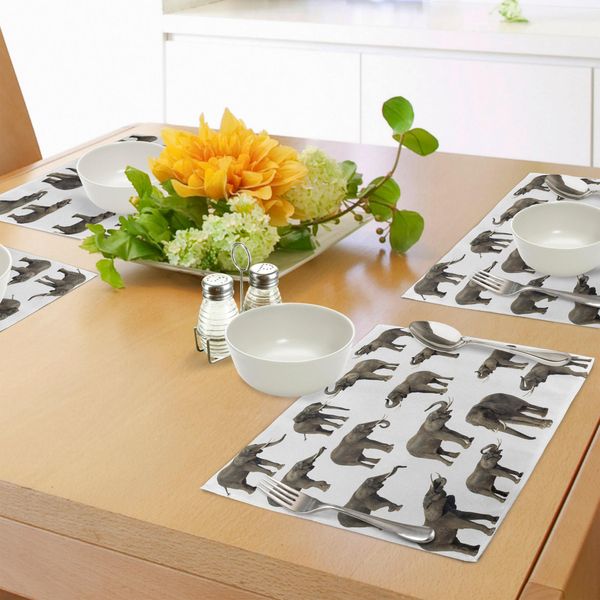 Tovagliette Abakuhaus Elefante, Gruppo Di Elefanti Con Zanne E Orecchie Grandi, Vita Selvaggia Nella Giungla, Foresta, Giungla, Vita Nella Giungla, Stampa Digitale Su Tessuto Lavabile, Decorazione Da Tavola, Cucina, Bianco Seppia.-image