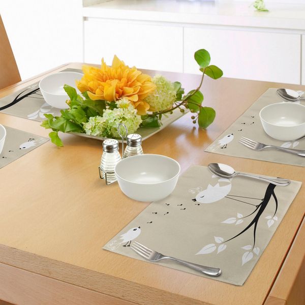 Tovagliette Abakuhaus Con Uccellini, Due Uccellini Su Un Ramo Che Cantano Canzoni D'amore, Coppia Di Innamorati, Speranza, Vita, Tiscjdeco In Tessuto Resistente Ai Colori Per La Sala Da Pranzo E La Cucina, Bianco, Nero, Crema-image