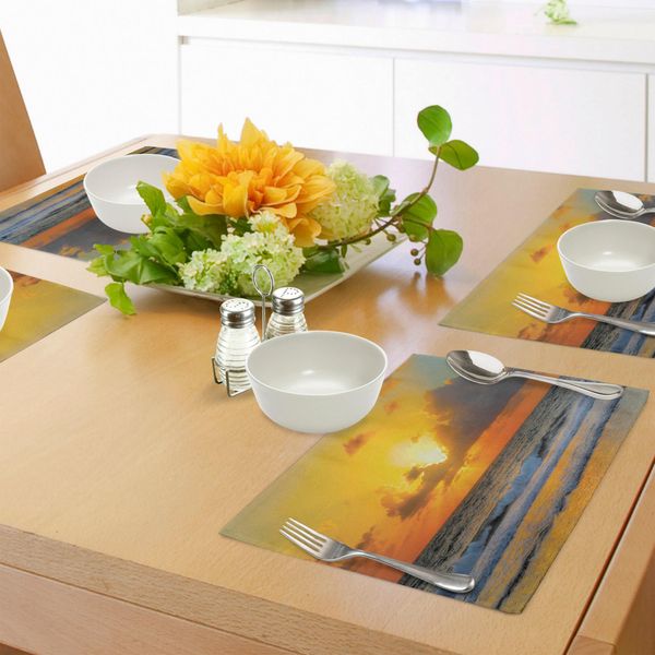 Tovagliette Abakuhaus Ocean, Mattina Sulla Spiaggia In Brasile, Il Sole Splende Attraverso Le Nuvole Sul Mare Al Tramonto, Tiscjdeco In Tessuto Resistente Ai Colori Per La Sala Da Pranzo E La Cucina, Arancione Verde-image