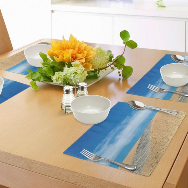 Tovagliette Da Spiaggia Abakuhaus, Sentiero Di Legno Su Una Spiaggia Paradisiaca Nascosta Tra Le Dune Di Sabbia Per Rilassarsi E Fotografare Le Conchiglie, Tiscjdeco In Tessuto Resistente Al Lavaggio Per La Sala Da Pranzo E La Cucina, Blu Crema-image