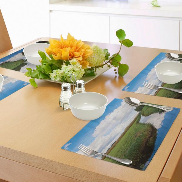 Abakuhaus Tovagliette Paesaggio, Riflettenti, Tranquillità, Paesaggio Fluviale, Prato, Erba, Nuvole, Fiori Selvatici, Alberi, Arbusti, Tiscjdeco In Tessuto Resistente Al Colore Per La Sala Da Pranzo E La Cucina, Bianco, Verde, Blu-image
