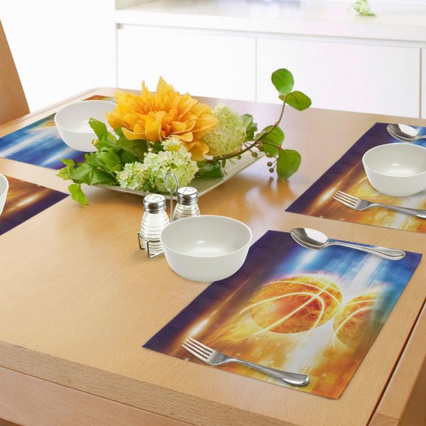 Tovagliette Da Basket Abakuhaus, Sfondo Sportivo Astratto Con Pallone Da Basket In Fiamme E Stampa Artistica Con Riflessi Digitali, Tiscjdeco In Tessuto Resistente Al Lavaggio Per La Sala Da Pranzo E La Cucina, Giallo Blu-image