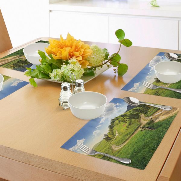 Abakuhaus Tovagliette Paesaggio, Pendio-Prati-Cielo Nuvoloso-Recinto Vicino Alla Strada Con Abeti Su Entrambi I Lati, Tiscjdeco In Tessuto Resistente Al Colore Per La Sala Da Pranzo E La Cucina, Verde Blu-image