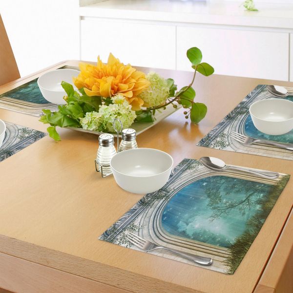 Abakuhaus Tovagliette Mystiker, Magica Porta Antica Ricurva Nella Foresta - Mystiker - Misteriosa Stampa Surreale Della Natura, Tiscjdeco In Tessuto Resistente Al Colore Per La Sala Da Pranzo E La Cucina, Beige Blu-image