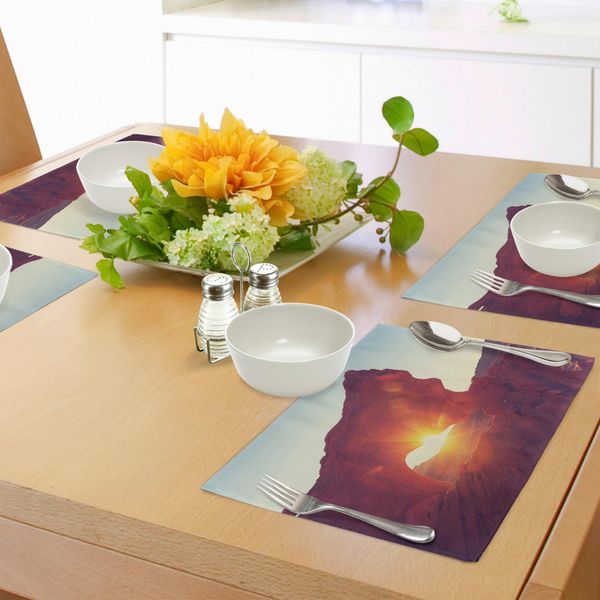 Tovagliette Abakuhaus Gorge, Riflessi Del Sole Su Una Vecchia Grotta Formata Da Una Piccola Scogliera Regione Calda Artefatto Fotografia, Tiscjdeco In Tessuto Resistente Al Colore Per La Sala Da Pranzo E La Cucina, Arancione-image