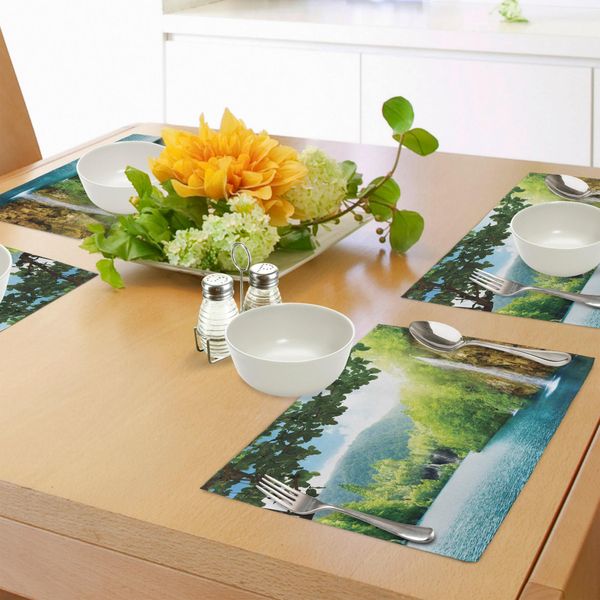 Tovagliette Abakuhaus Con Motivo Cascata, Paesaggio Lacustre Croato Nel Bosco Con Sfondo Montuoso, Tiscjdeco In Tessuto Resistente Al Lavaggio Per Sala Da Pranzo E Cucina, Verde E Blu-image