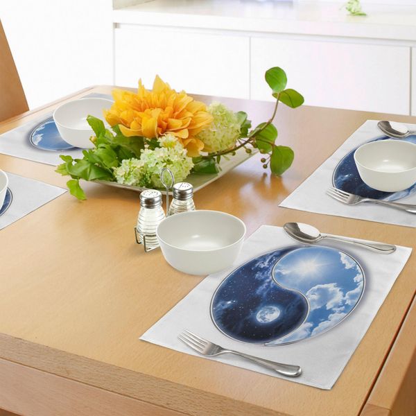 Abakuhaus Tovagliette, Yin Yang Mondo Con Luna E Sole Armonia Dell'universo Stampa Artistica, Tiscjdeco In Tessuto Resistente Al Lavaggio Per Sala Da Pranzo E Cucina, Blu Navy, Azzurro, Bianco-image