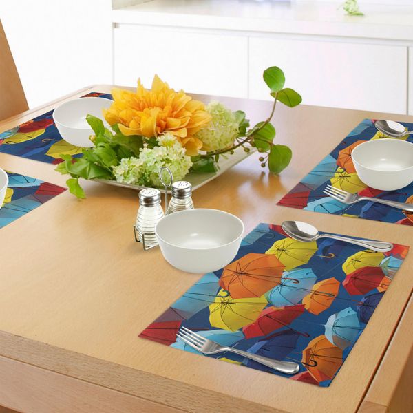 Abakuhaus Tovagliette Colorate, Ombrelli Che Colorano Il Cielo Tradizionale Immagine Festiva Della Cultura Europea Portoghese, Tiscjdeco In Tessuto Resistente Ai Colori Per La Sala Da Pranzo E La Cucina, Multicolore-image