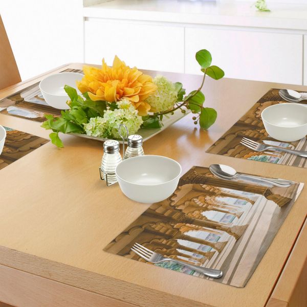 Tovagliette Abakuhaus Con Motivi A Colonne, Tema Storico Galleria Delle Colonne Dell'agra Fort, Immagine Digitale Etnica, Tiscjdeco In Tessuto Resistente Ai Colori Per La Sala Da Pranzo E La Cucina, Caffè Chiaro E Beige-image