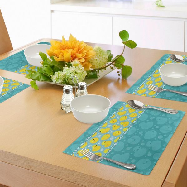 Tovagliette Abakuhaus Con Paperelle Da Bagno, Paperelle Gialle Dei Cartoni Animati Che Nuotano In Un Motivo Acquatico Con Divertenti Bolle Dai Colori Acquatici, Decorazioni Da Tavola In Tessuto Resistente Al Lavaggio Per La Sala Da Pranzo E La Cucina, Blu Verde Acqua.-image