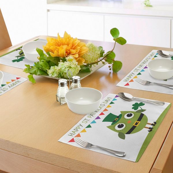 Abakuhaus "Tovagliette Per Il Giorno Di San Patrizio, Gufo Con Costume Da Folletto - Disegno Di Auguri Per Festa - Motivo A Trifoglio, Decorazione Da Tavola In Tessuto Resistente Al Lavaggio Per Sala Da Pranzo E Cucina, Multicolore"-image