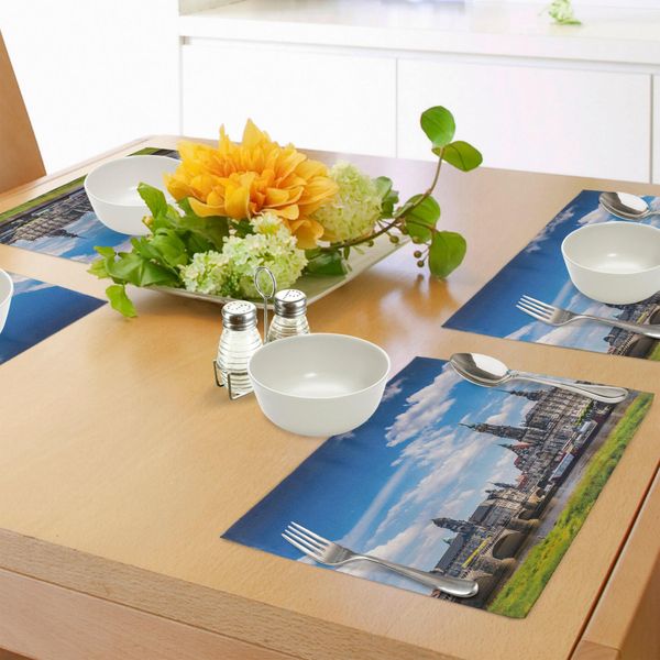Abakuhaus Tovagliette Con Immagini Di Città, Città Vecchia Di Dresda, Antica Architettura Tedesca, Paesaggio Storico Europeo, Tiscjdeco In Tessuto Resistente Al Colore Per La Sala Da Pranzo E La Cucina, Grigio Blu-image