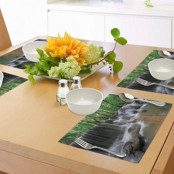 Tovagliette Abakuhaus Natur, Cascata Nella Foresta In Un Ambiente Tropicale Insolito, Tiscjdeco In Tessuto Resistente Al Lavaggio Per La Sala Da Pranzo E La Cucina, Bianco Marrone-image