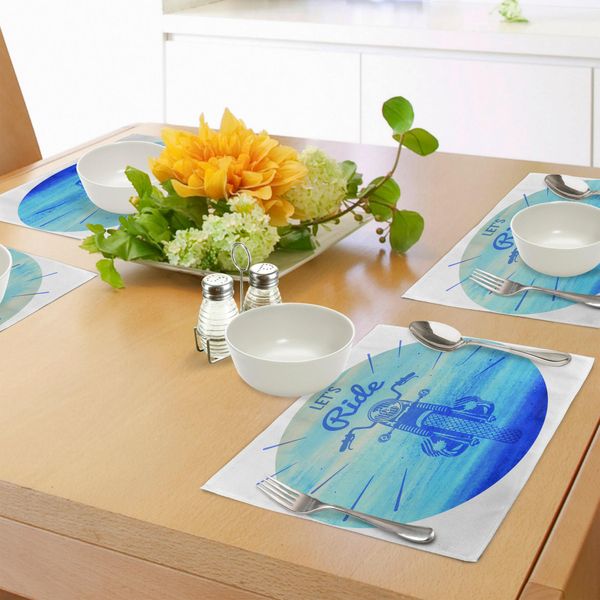 Tovagliette Abakuhaus Dipinte A Mano, Moto Disegnata A Mano Con Immagine Del Poster "Let's Ride"", Decorazione Da Tavolo In Tessuto Resistente Al Lavaggio Per La Sala Da Pranzo E La Cucina, Blu Scuro E Azzurro."-image