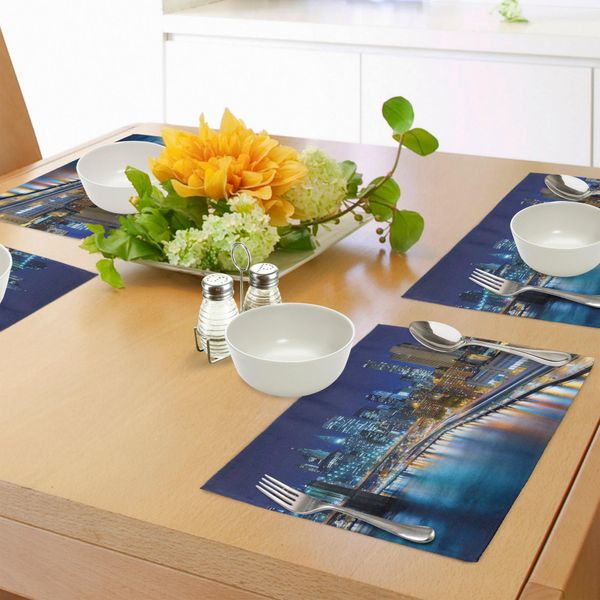 Abakuhaus Tovagliette Paesaggio, Vista Del Famoso Porto Di New York City Manhattan Di Notte E Dei Grattacieli, Stampa Digitale Su Tessuto Lavabile Decorazione Tavola Cucina, Multicolore-image