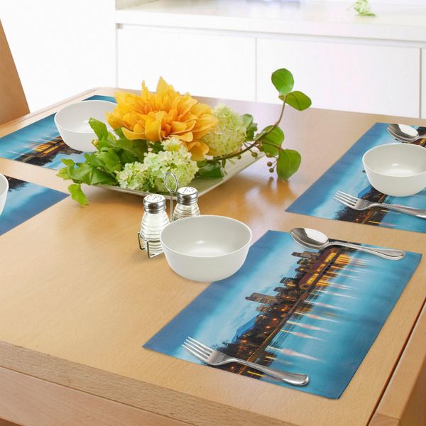 Abakuhaus Tovagliette Urbane, Situate Nel Centro Della Città Di Denver Ferril See Colorado Al Mattino - City Park Capital, Tiscjdeco In Tessuto Resistente Al Colore Per La Sala Da Pranzo E La Cucina, Azzurro Arancione Giallo-image