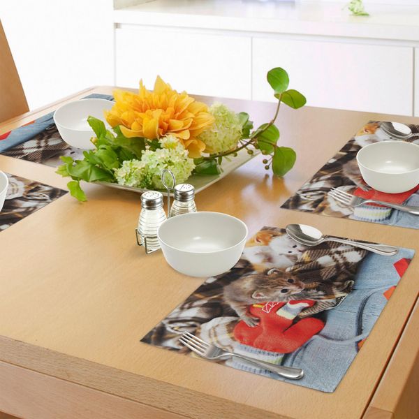 Tovagliette Per Gatti Abakuhaus, Gattini E Guanti Neonato Animali In Una Coperta Semplice Legno Giocattoli Adorabili, Tiscjdeco In Tessuto Resistente Al Lavaggio Per La Sala Da Pranzo E La Cucina, Multicolore-image