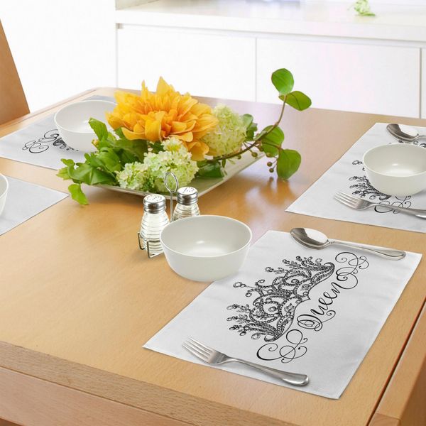 Abakuhaus Tovagliette Regina, Corona Disegnata A Mano Con Regina, Calligrafia In Stile Barocco Antico, Tessuto Lavabile E Resistente Al Lavaggio Per Sala Da Pranzo E Cucina, Bianco E Nero-image