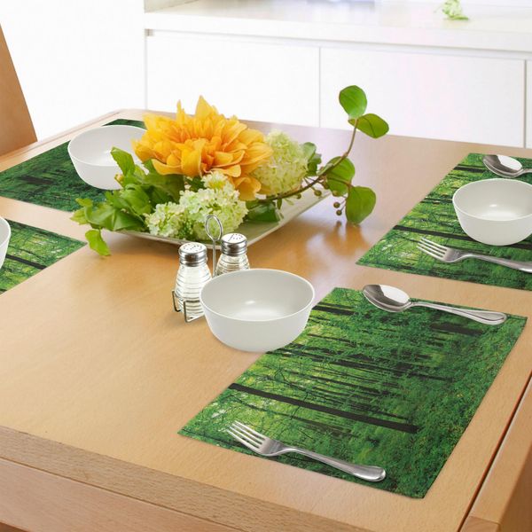 Tovagliette Abakuhaus Natur, Foresta Verde Primavera Con Alberi E Cespugli Paesaggio Rurale Idilliaco Foglie Fresh Eco Immagine, Tiscjdeco In Tessuto Resistente Al Lavaggio Per La Sala Da Pranzo E La Cucina, Verde-image