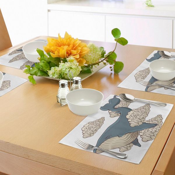 Tovagliette Abakuhaus Wal, Balena Che Galleggia Su Un Grafico Raffigurante Cielo, Nuvole, Animali Marini, Pesci E Vita Marina, Tiscjdeco In Tessuto Resistente Al Lavaggio Per La Sala Da Pranzo E La Cucina, Blu-Grigio Beige-image